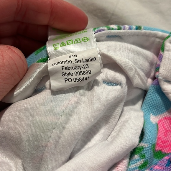 NWOT Lilly Pulitzer shorts - Picture 3 of 4